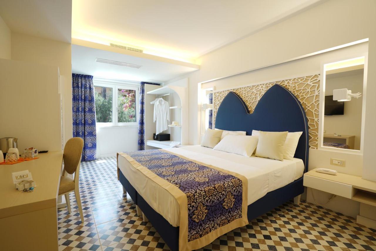 Suite Hotel L'Oasi Di Riaci (Adults Only) サンタ・ドメーニカ エクステリア 写真