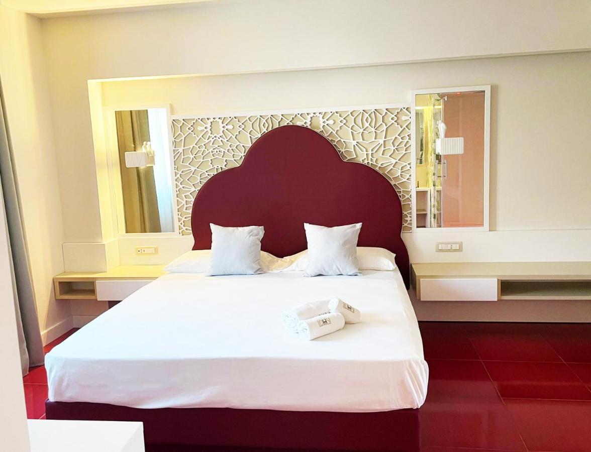 Suite Hotel L'Oasi Di Riaci (Adults Only) サンタ・ドメーニカ エクステリア 写真