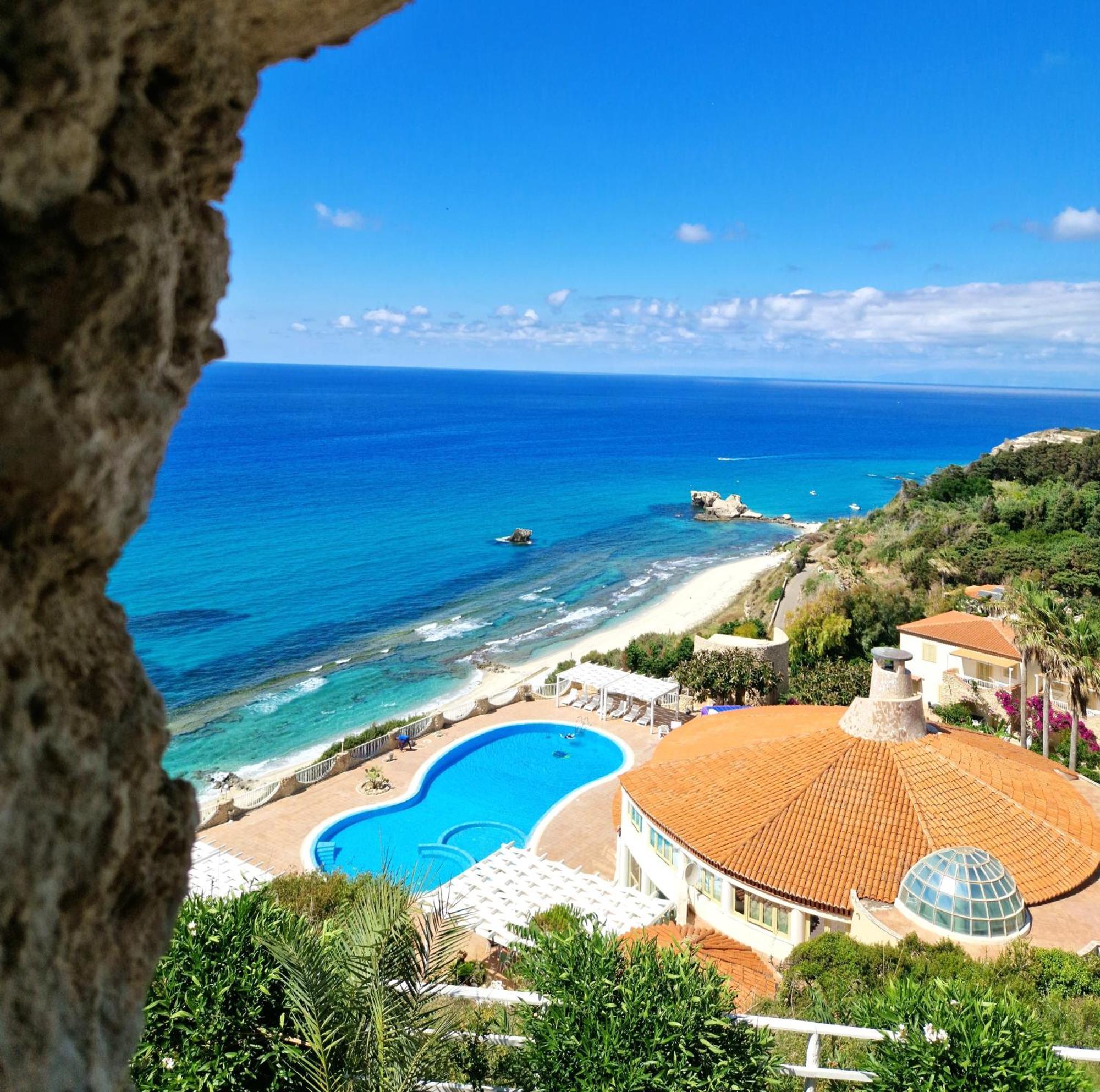 Suite Hotel L'Oasi Di Riaci (Adults Only) サンタ・ドメーニカ エクステリア 写真