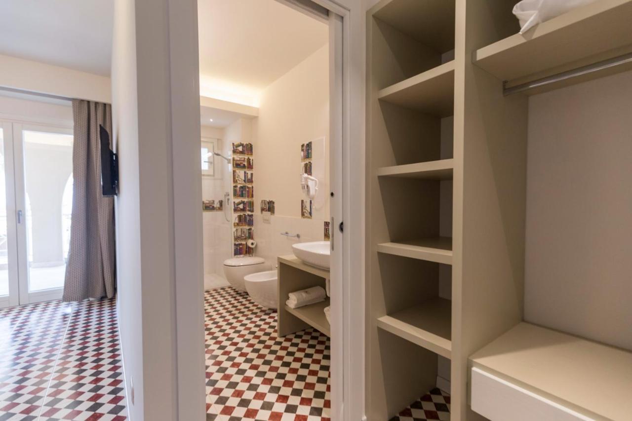 Suite Hotel L'Oasi Di Riaci (Adults Only) サンタ・ドメーニカ エクステリア 写真